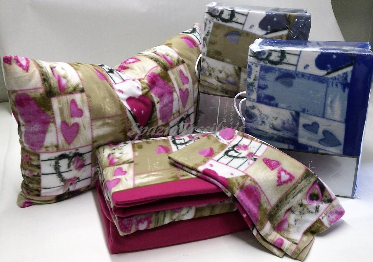Completo Lenzuola In Morbido E Caldo Pile Cuori Patcwork